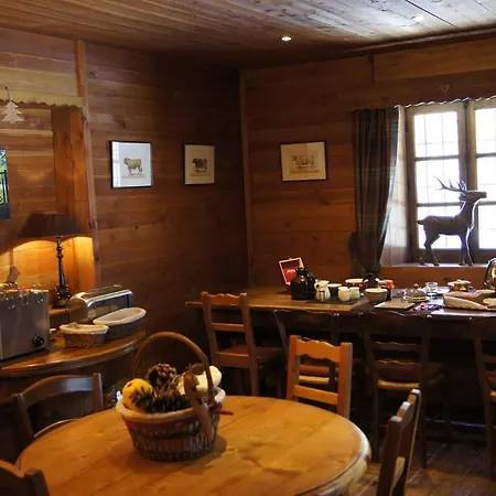 Chalet Lavis Trafford Alojamento de Acomodação e Pequeno-almoço *