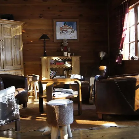 Alojamento de Acomodação e Pequeno-almoço Chalet Lavis Trafford Bramans