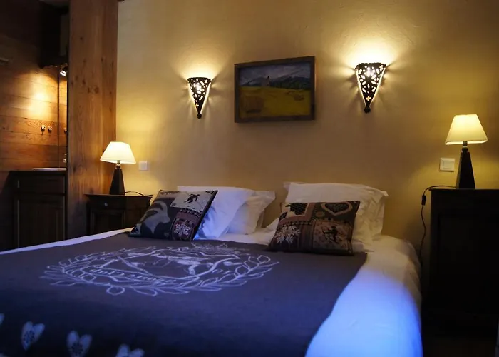 Chalet Lavis Trafford *
